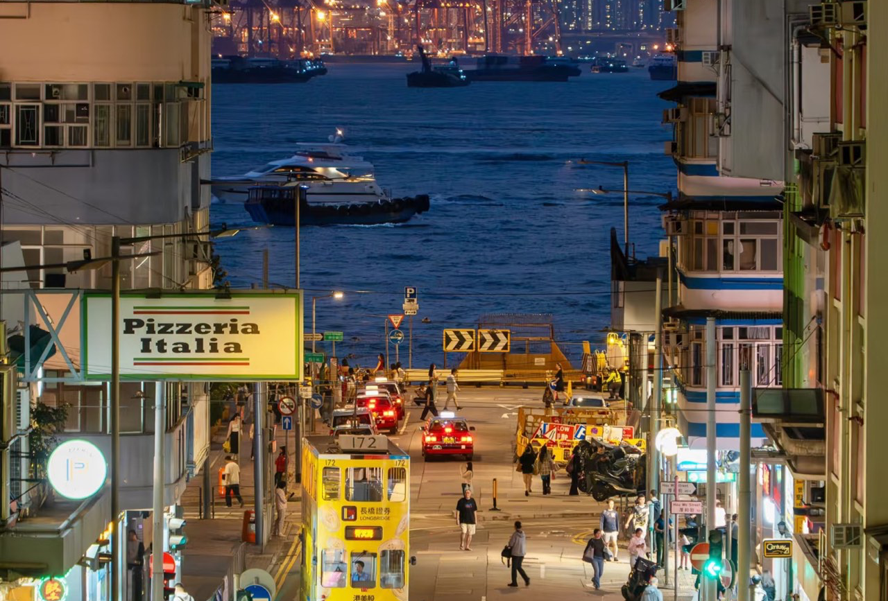 香港