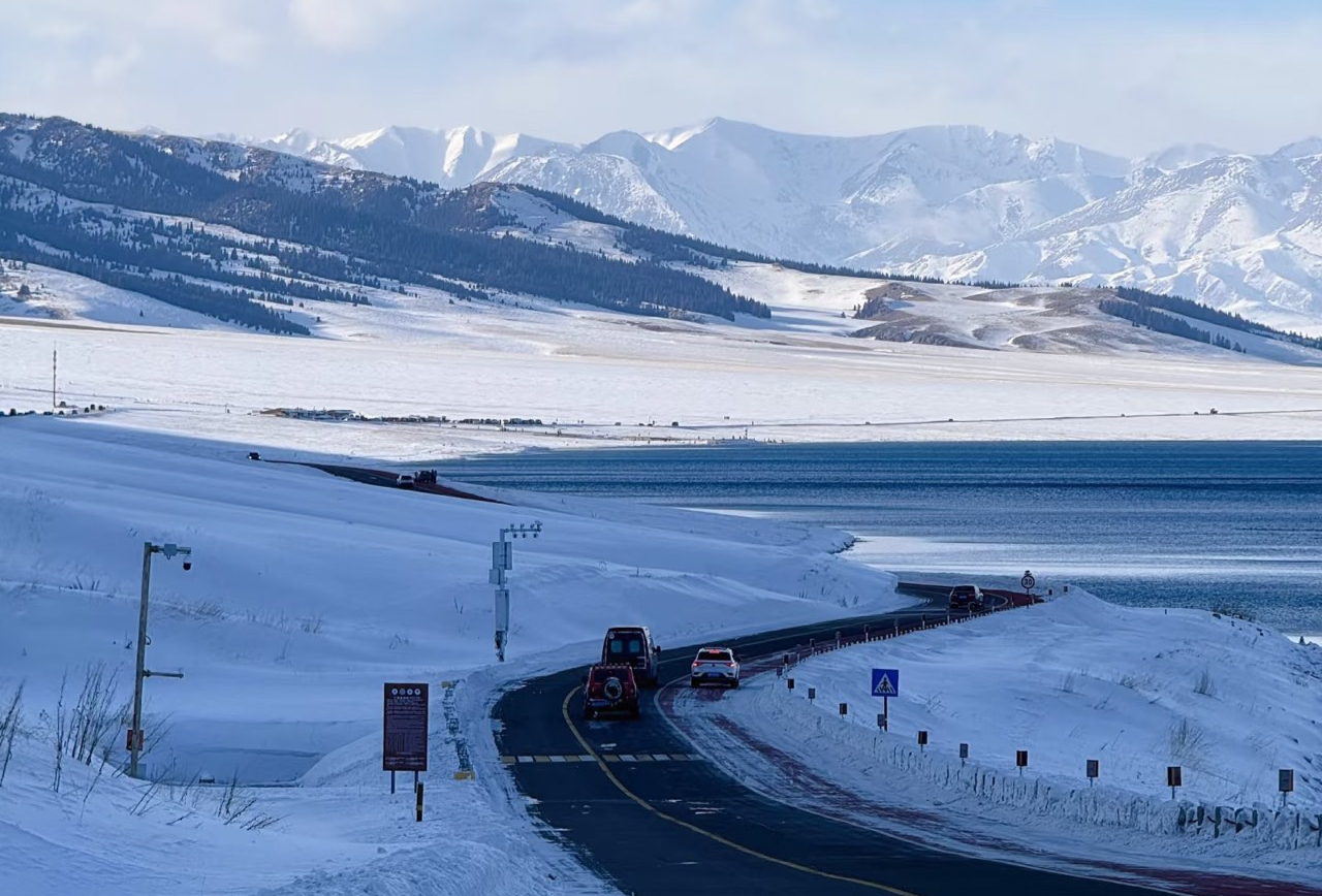 伊犁 冬季自驾路线