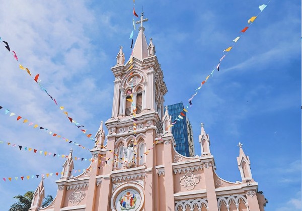 岘港游