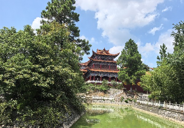 东京