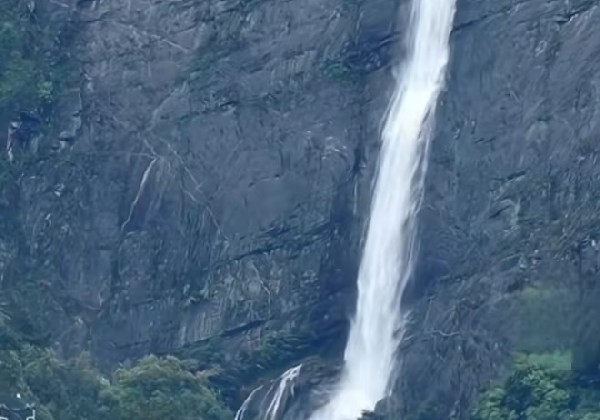 庐山